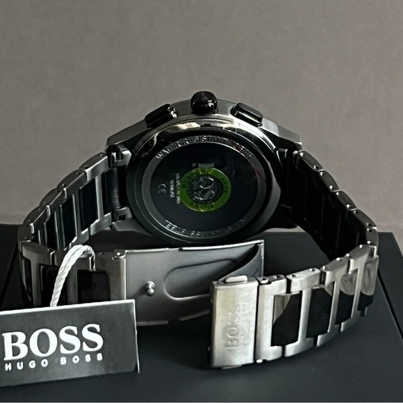 HB1513814 - Hugo Boss Men’s Peak Chronograph Watch - Picture 11 of 13